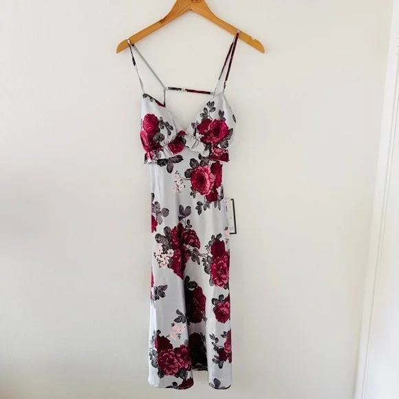 NWT Pear Culture x Macy’s Gray Silver Satin Floral Gown - Picture 3 of 8